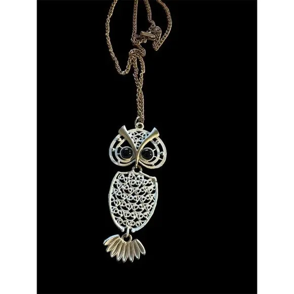 Vintage Sarah Coventry Gold and white Owl Pendant Necklace 26" Women's J… - Picture 6 of 6